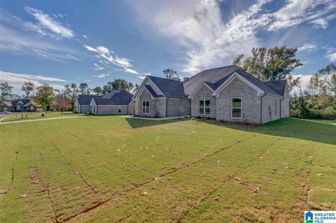175 Crest Loop Rd, Clanton, AL 35045 photo 2