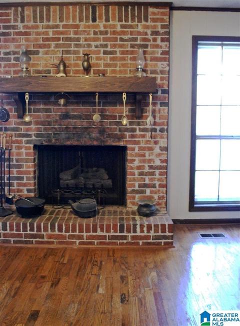 105 Oak St, Maylene, AL 35114 photo 6