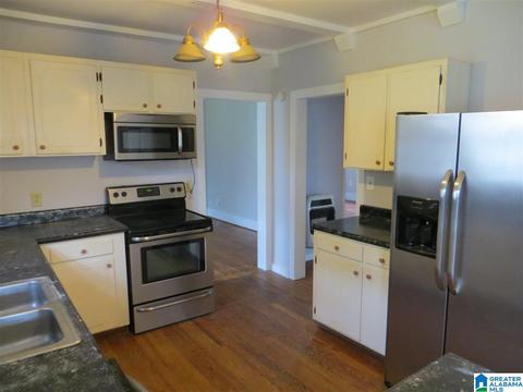 428 E 22nd St, Anniston, AL 36201 photo 2