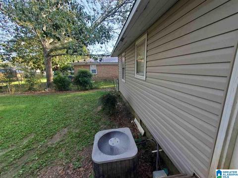 115 Augusta St, Clanton, AL 35045 photo 16