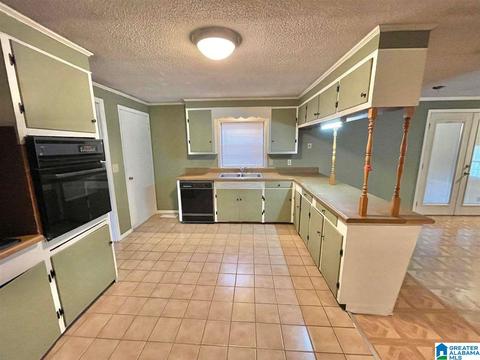 116 Candler St, Clanton, AL 35045 photo 6