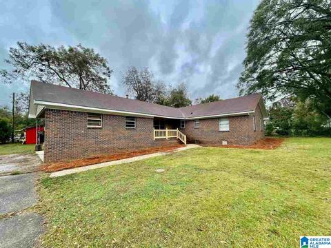 116 Candler St, Clanton, AL 35045 photo 2