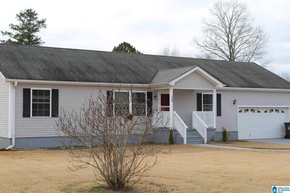  198 Warren Dr, Weaver, AL 36277 photo 1