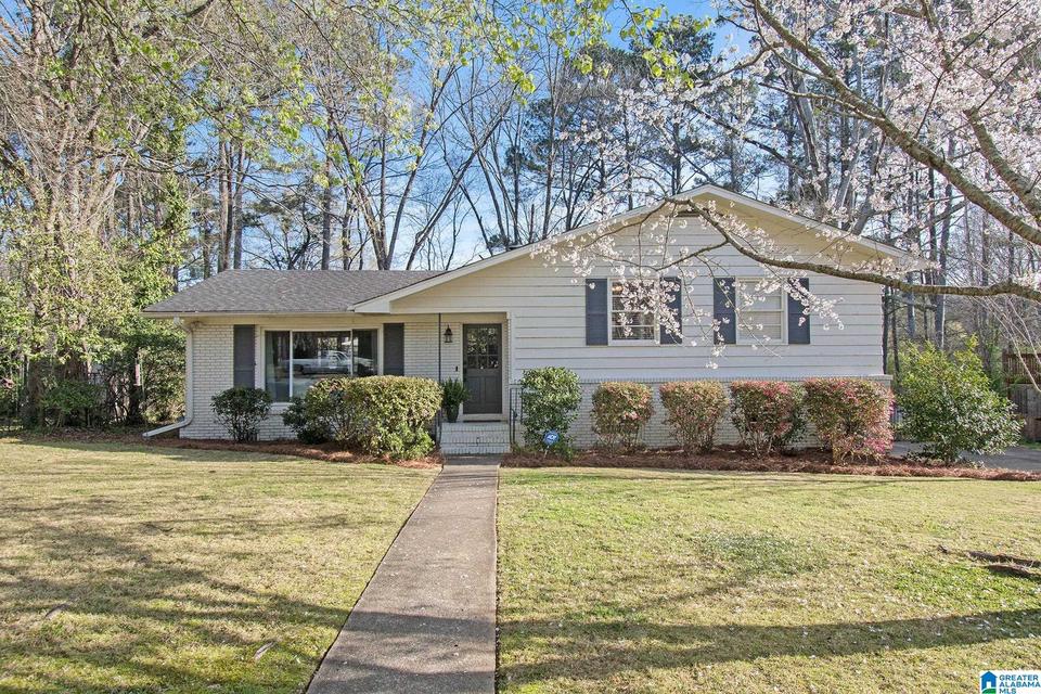 4204 Groover Dr, Birmingham, AL 35213 2 Photos MLS