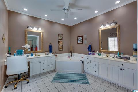 218 Meadowview Cir, Clanton, AL 35045 photo 29