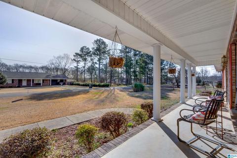 218 Meadowview Cir, Clanton, AL 35045 photo 7
