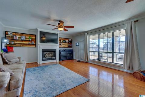 218 Meadowview Cir, Clanton, AL 35045 photo 10