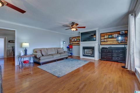 218 Meadowview Cir, Clanton, AL 35045 photo 11