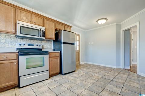 105 Leon Dr, Warrior, AL 35180 photo 14