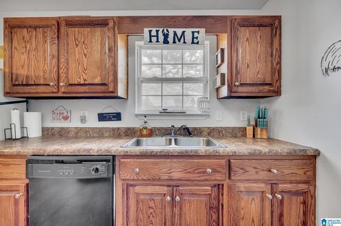 121 Miranda Rd, Warrior, AL 35180 photo 10