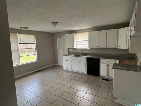 5320 Java Ave, Birmingham, AL 35224 photo 4