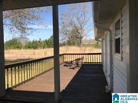 1415 Meadowood Dr, Clanton, AL 35045 photo 6