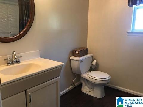 1415 Meadowood Dr, Clanton, AL 35045 photo 9