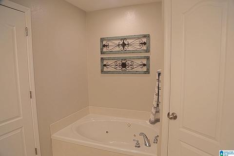 470 Panoramic Cir, Warrior, AL 35180 photo 16