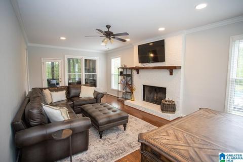 2004 Timber Ln, Alabaster, AL 35007 photo 4