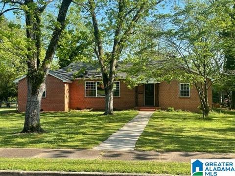 1111 5th Ave, Clanton, AL 35045 photo 1