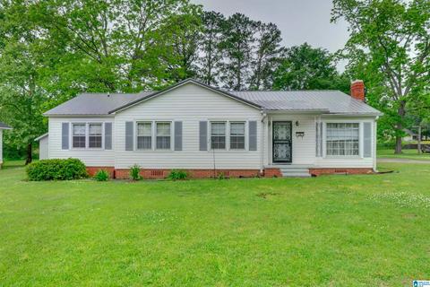 209 N 15th St, Clanton, AL 35045 photo 1