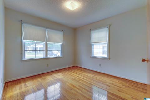 209 N 15th St, Clanton, AL 35045 photo 32