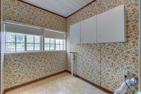 209 N 15th St, Clanton, AL 35045 photo 20