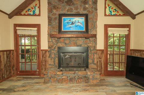916 E Haven Dr, Glencoe, AL 35905 photo 9