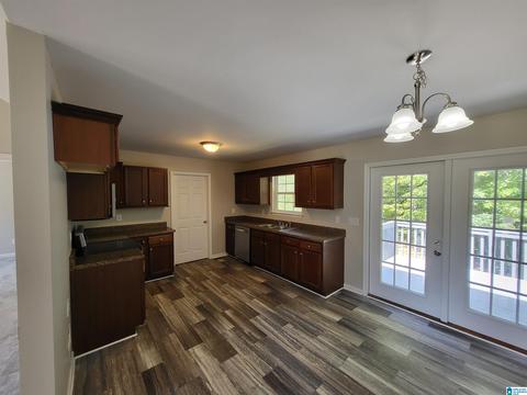 48 Kristen Dr, Warrior, AL 35180 photo 5