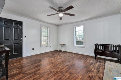 41 NE 3rd St, Arab, AL 35016 photo 2