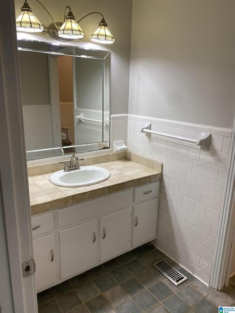 870 Spring Trl, Warrior, AL 35180 photo 16