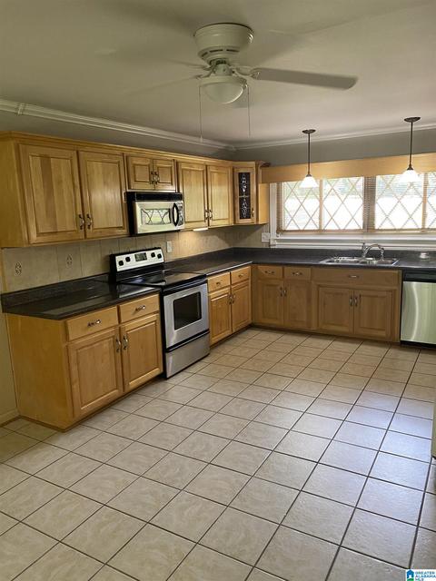 870 Spring Trl, Warrior, AL 35180 photo 8