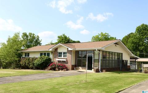 55 Crest Dr, Dora, AL 35062 photo 1