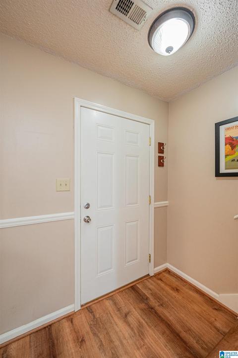 1402 Applegate Dr, Alabaster, AL 35007 photo 3