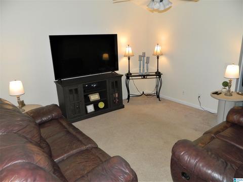592 Bailey Rd, Weaver, AL 36277 photo 4