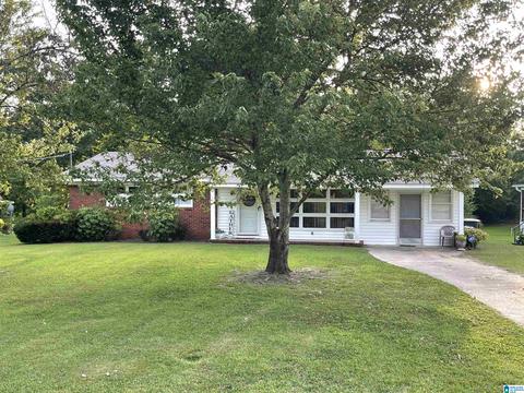 807 3rd St N, Clanton, AL 35045 photo 2