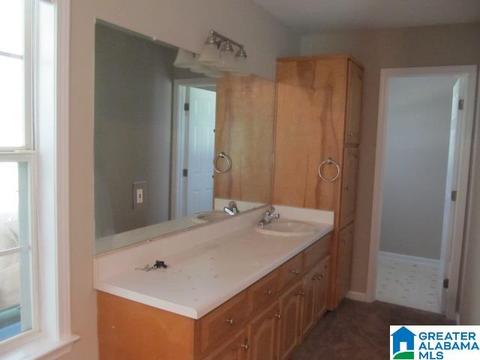 55 Honeysuckle Rd, Locust Fork, AL 35097 photo 9