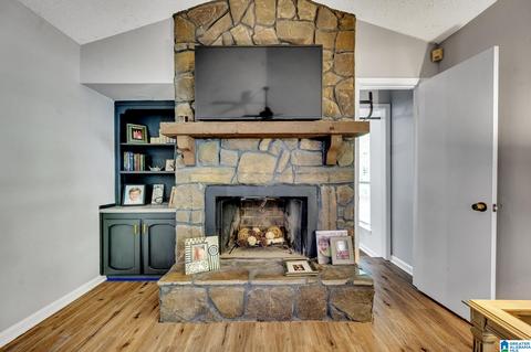 1008 Burnt Pine Dr, Maylene, AL 35114 photo 5