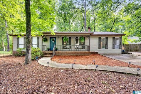 1008 Burnt Pine Dr, Maylene, AL 35114 photo 1