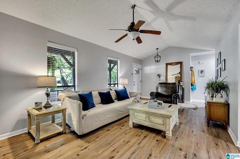 1008 Burnt Pine Dr, Maylene, AL 35114 photo 4