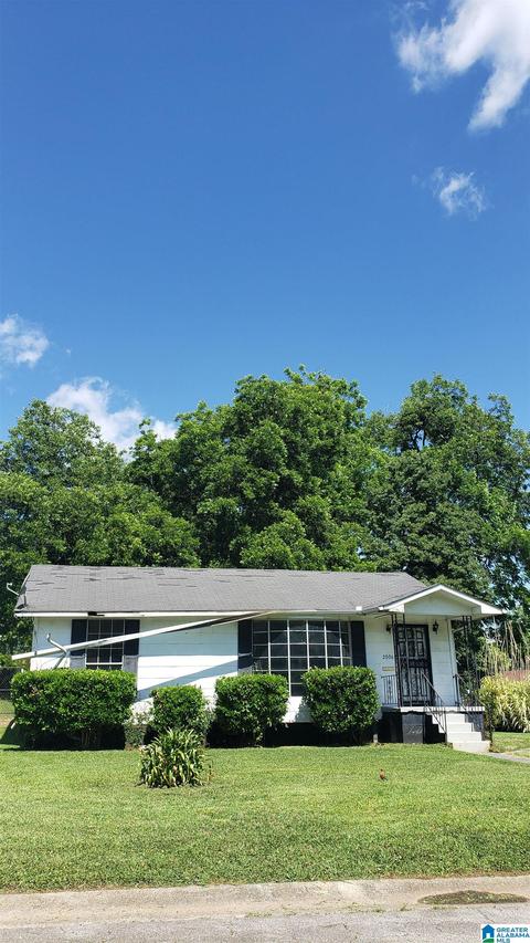 2006 S Center Way, Birmingham, AL 35205