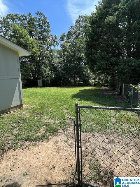 207 Martha St, Clanton, AL 35045 photo 5