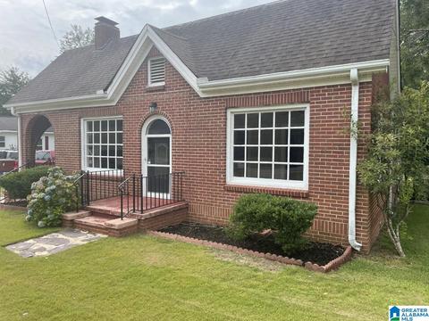 1319 4th Ave N, Clanton, AL 35045 photo 1