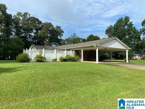 122 Crestview Dr, Clanton, AL 35045 photo 2