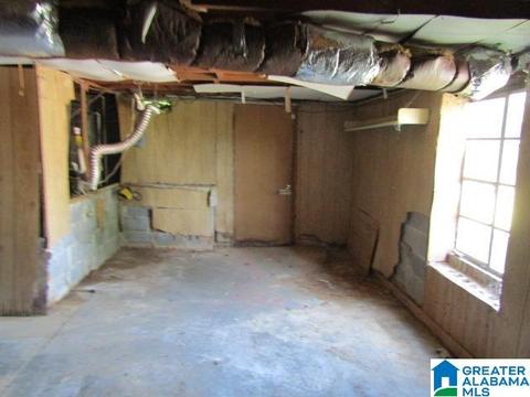 320 E 28th St, Anniston, AL 36207 photo 12