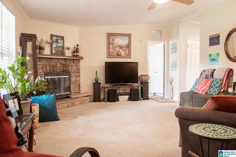 588 Tomahawk Trl, Riverside, AL 35135 photo 2