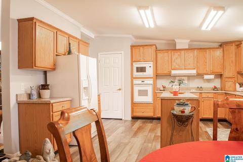588 Tomahawk Trl, Riverside, AL 35135 photo 8