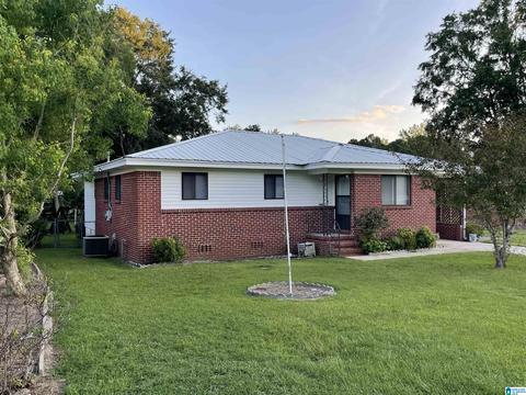 209 Lilla Ave, Clanton, AL 35045 photo 2