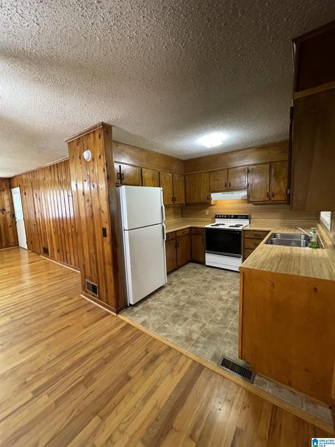 209 Lilla Ave, Clanton, AL 35045 photo 13