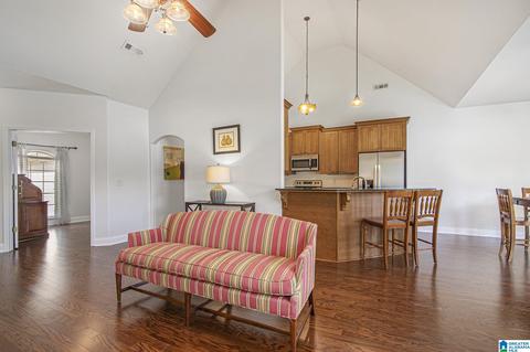 914 Frances Cir, Clanton, AL 35045 photo 9