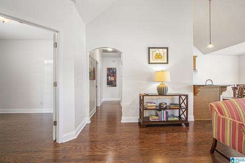 914 Frances Cir, Clanton, AL 35045 photo 5