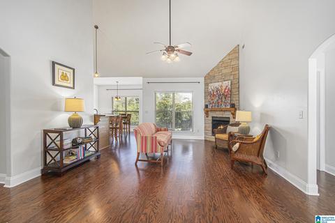 914 Frances Cir, Clanton, AL 35045 photo 6