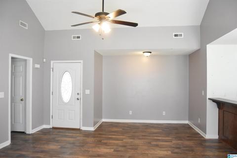 544 Bernard Couch Dr, Anniston, AL 36207 photo 2