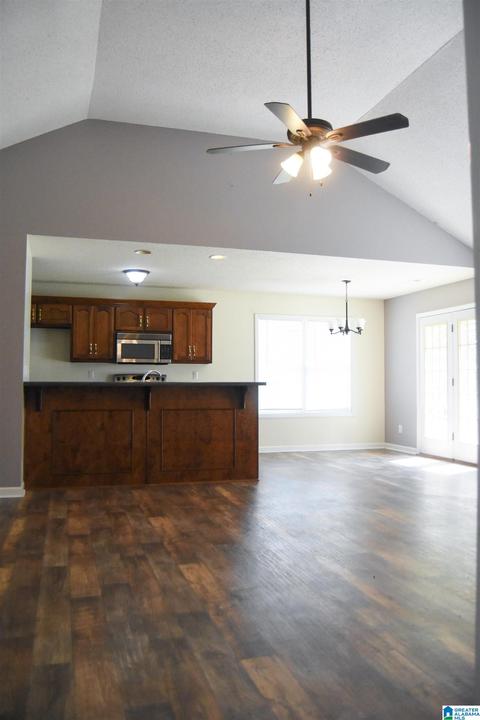 544 Bernard Couch Dr, Anniston, AL 36207 photo 5